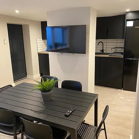 No5 Boutique Woodquay Townhouse Centre